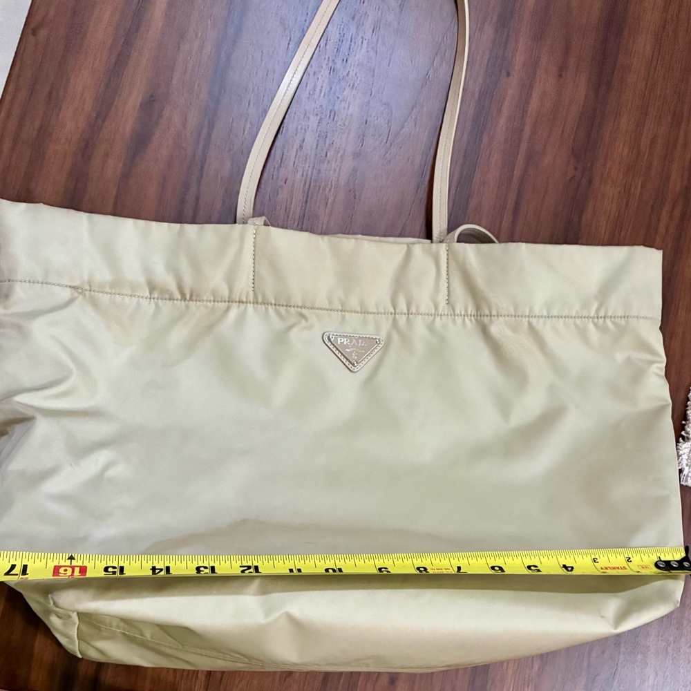 Prada   Saffiano  Light Tan Tote Bag with dust bag.❤️